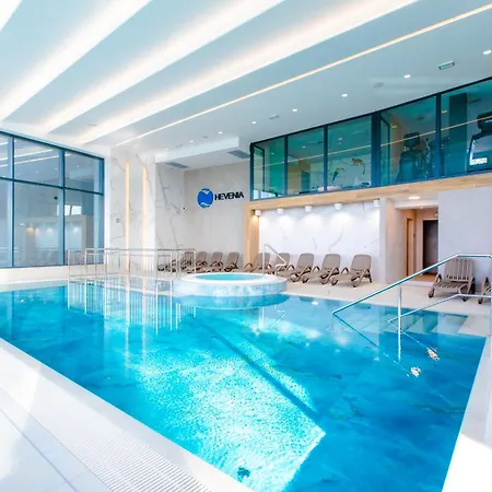 アパート Hevenia 14 *