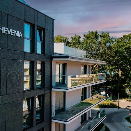 アパート Hevenia 14